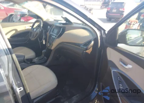 2017 Hyundai Santa Fe Sport 2.4L z USA, uszkodzony, nr VIN 5NMZT3LB3HH039741